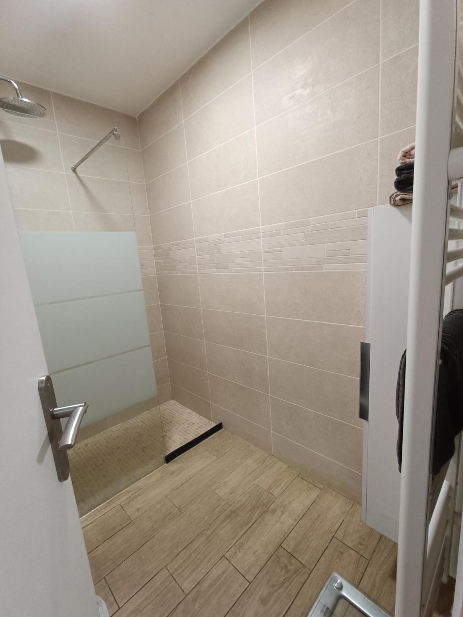 Appartements Et Studio Renoves En 2022, Intra Muros Avignon Eksteriør bilde